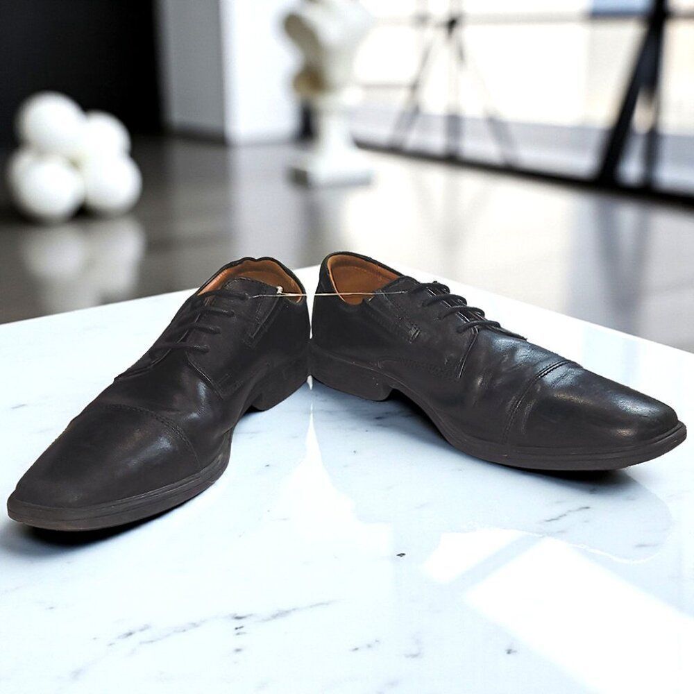 Clarks Collection men’s black lace-up oxford shoes